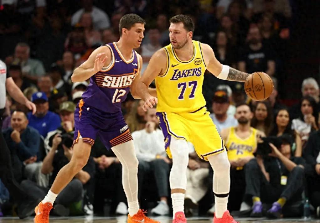 九游互动-三分33中5！格林命中率倒数，火箭开一亿合同，却成太阳烫手山芋